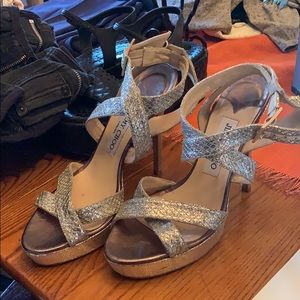 VREAL JIMMY CHOO Heals